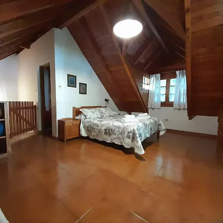 Casa De Huespedes Silvana San Martin de los Andes Exterior photo