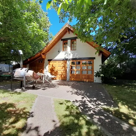 Casa De Huespedes Silvana San Martin de los Andes Exterior photo